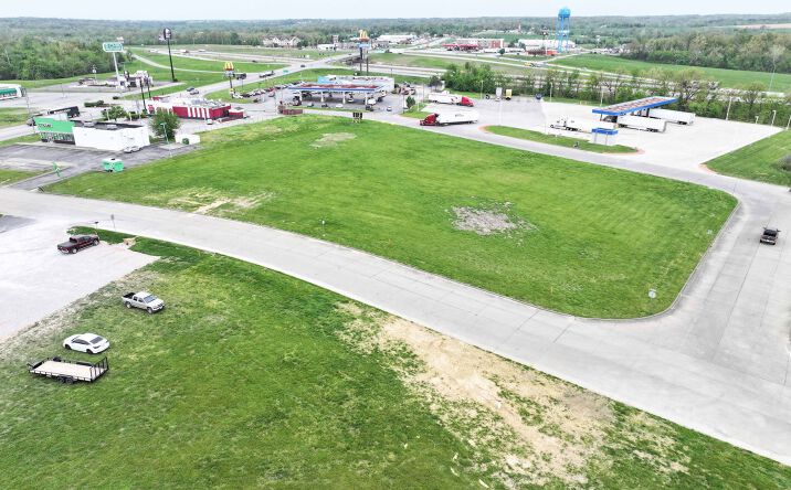 Pictures of Land property located at Lot 2 Corporate Park, Perryville, MO 63775 for sales - image #1
