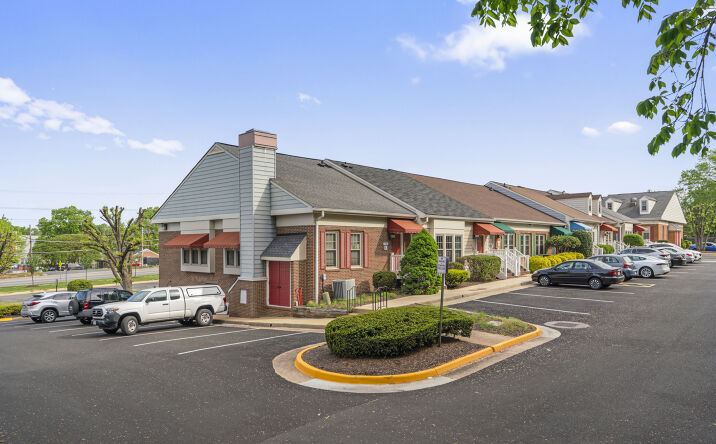 Pictures of Retail, Office property located at 8403-K Richmond Hwy, Alexandria, VA 22309 for sales - image #1