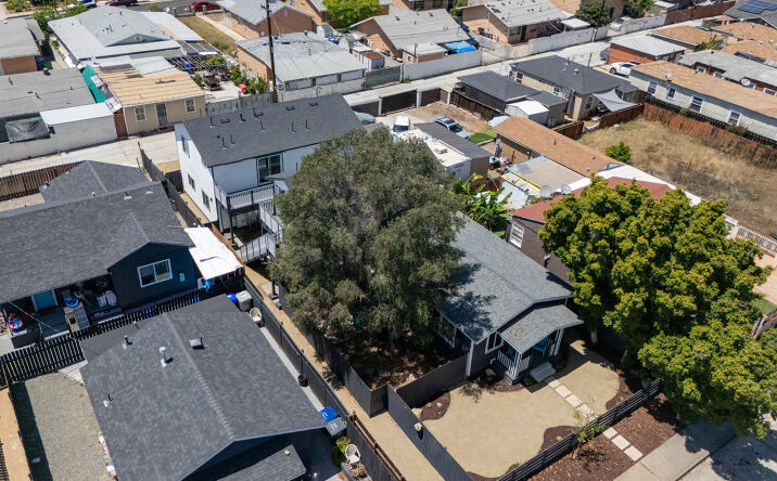Pictures of Multifamily property located at 3546-3552 47TH ST, SAN DIEGO, CA 92105 for sales - image #1