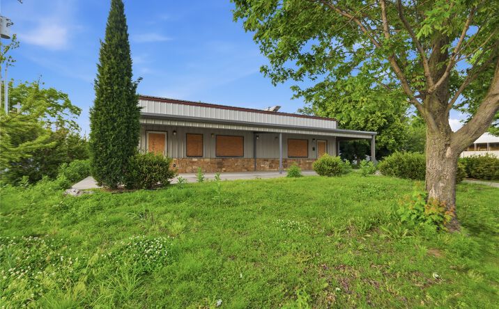 Pictures of Business for Sale, Office, Retail, Industrial property located at 6151 E Tecumseh Street, Tulsa, OK 74115 for sales - image #1