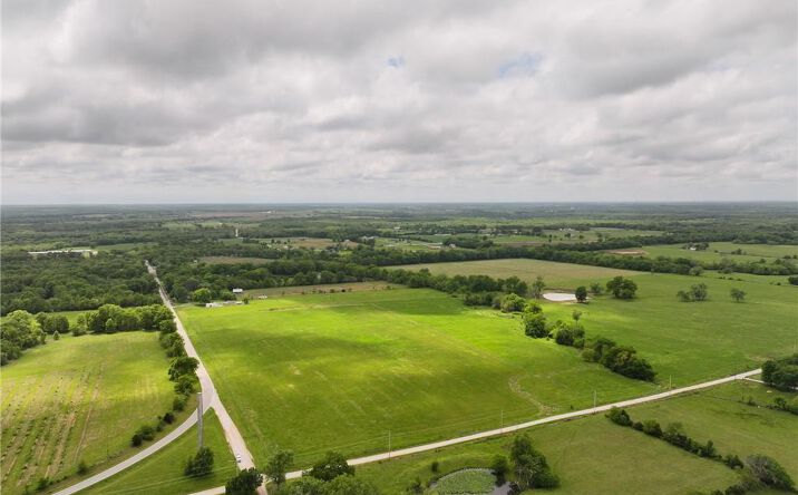 Pictures of Land property located at 00 County Road AA Road, El Dorado Springs, MO 64744 for sales - image #1