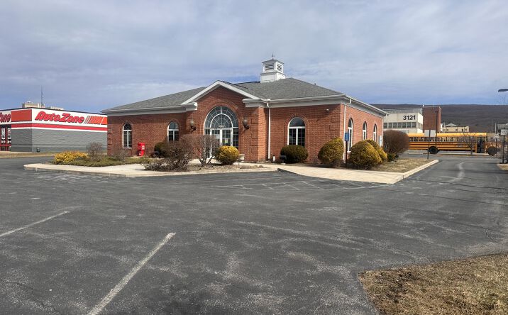 Pictures of Office property located at 3113-3119 Pleasant Valley Boulevard, Altoona, PA 16602 for sales - image #1