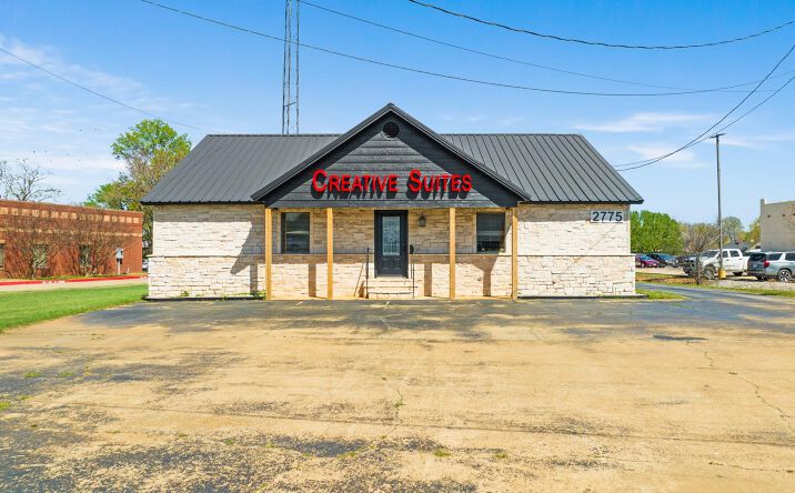 Pictures of Office property located at 2775 NE Loop 286, Paris, TX 75460 for sales - image #1