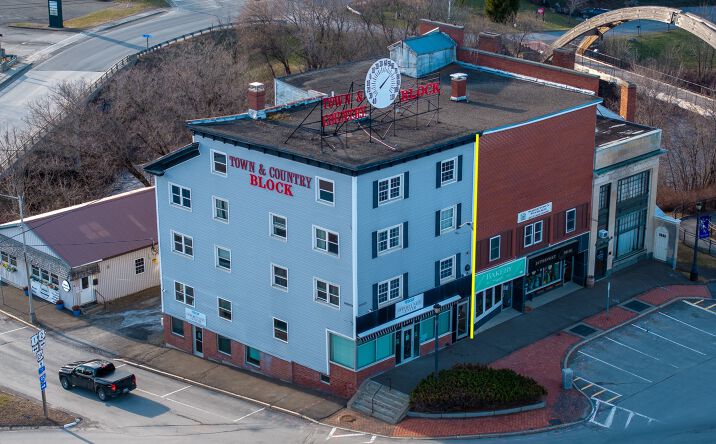 Pictures of Multifamily, Mixed Use property located at 4 MARKET SQ, HOULTON, ME 04730 for sales - image #1