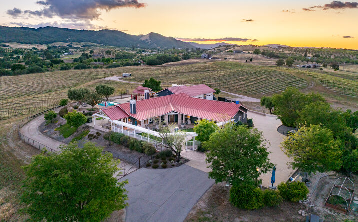 Pictures of Multifamily, Mixed Use property located at 2325 Bella Tierra, Paso Robles, CA 93446 for sales - image #1