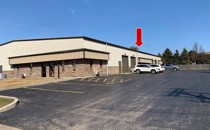 Pictures of Office, Industrial property located at 11416 Kiley Drive, Huntley, IL 60142 for sales - image #1
