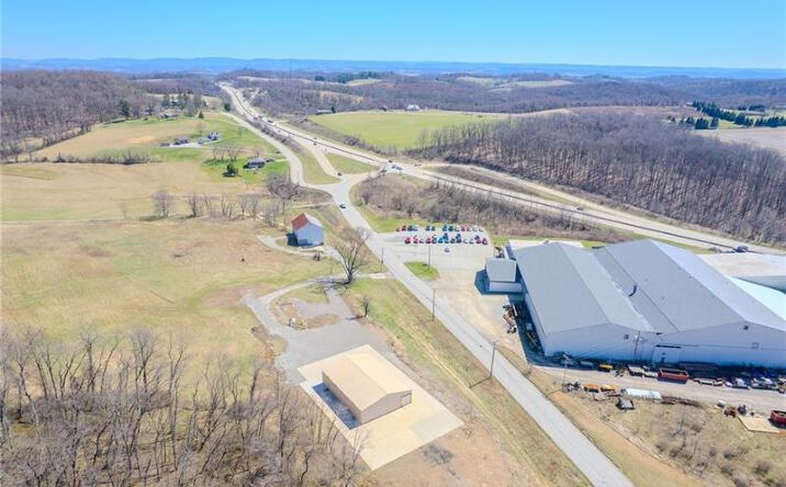 Pictures of Retail, Industrial property located at 651 E Pittsburgh St, Greensburg, PA 15601 for sales - image #1