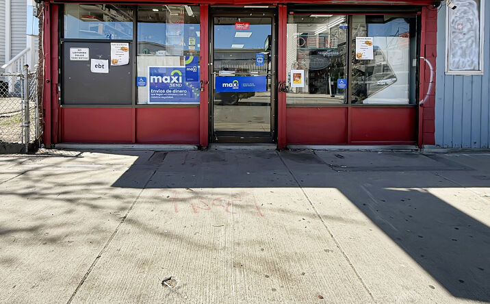 Pictures of Retail property located at 135 Broadway, Lawrence, MA 01840 for sales - image #1