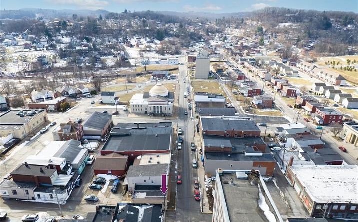 Pictures of Retail, Office property located at 212 S 4th St, Jeannette, PA 15644 for sales - image #1