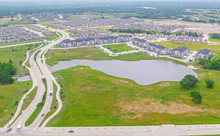 Pictures of Mixed Use property located at 950 Town Lake Drive, College Station, TX 77845, 950 Town Lake Drive, College Station, TX 77845, 950 Town Lake Drive, College Station, TX 77845, 950 Town Lake Drive, College Station, TX 77845, 950 Town Lake Drive, College Station, TX 77845 for sales - image #1