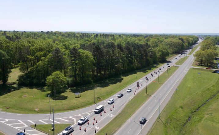 Pictures of Mixed Use, Land property located at Hatch Boulevard, Sheffield, AL 35660 for sales - image #1