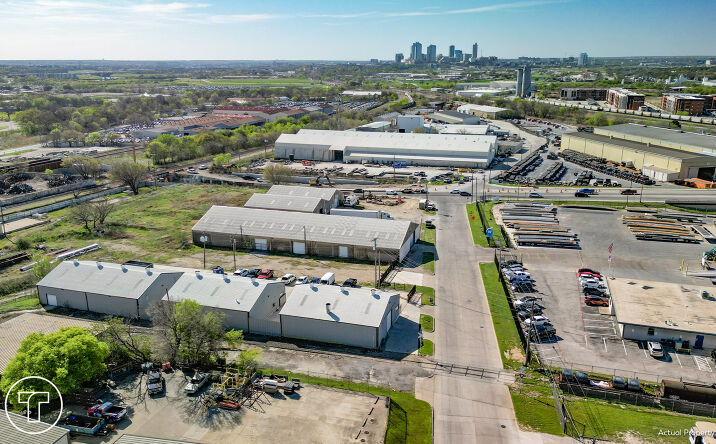 2814 N NICHOLS ST, FORT WORTH