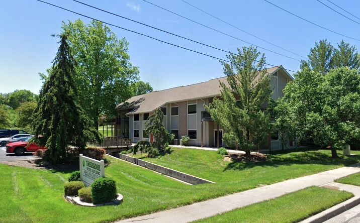 Pictures of Office property located at 9201 E. 63rd Street, Raytown, MO 64133 for sales - image #1