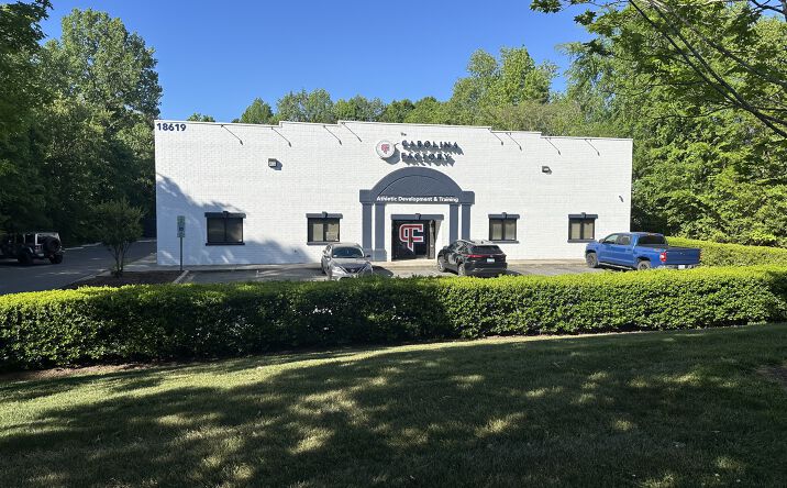 Pictures of Office, Industrial property located at 18619 Starcreek Drive, Cornelius, NC 28031 for sales - image #1