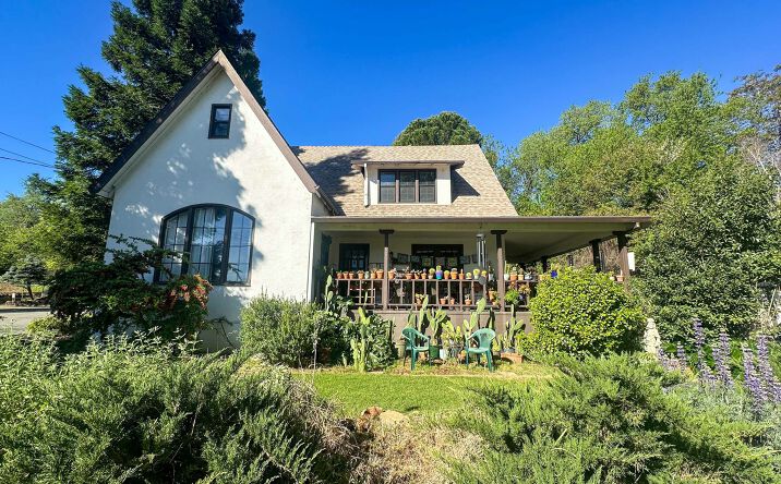 1190 South Street, Redding
