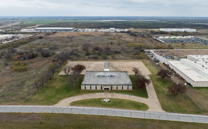 Pictures of Mixed Use, Special Purpose, Office property located at 2915 Central East Freeway, Wichita Falls, TX 76302 for sales - image #1