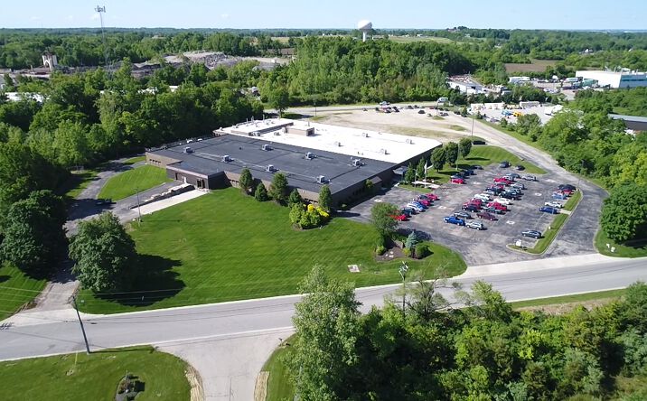 Pictures of Industrial property located at 230 Industrial Drive, Franklin, OH 45005 for sales - image #1