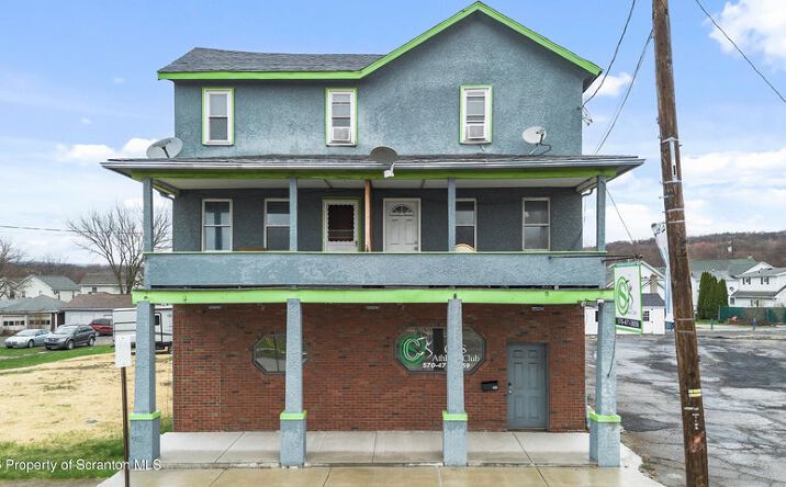 729 MAIN ST, MOOSIC