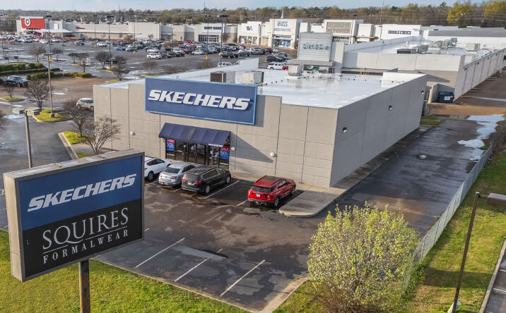 Pictures of Retail property located at 4301 Pecanland Mall Drive, Monroe, LA 71203 for sales - image #1