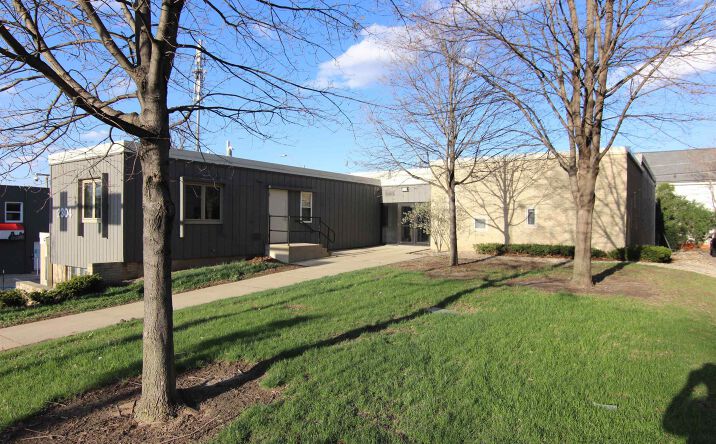 Pictures of Retail, Office property located at 2304 College Street, Cedar Falls, IA 50614 for sales - image #1