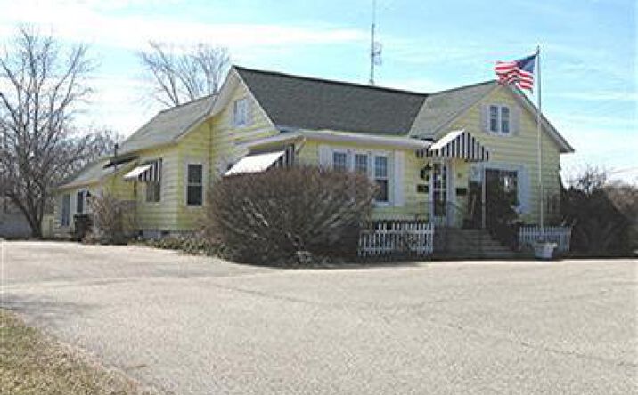 image of property at 91 BLUE STAR HIGHWAY Douglas MI 49406