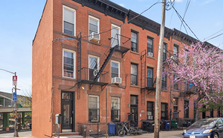 Pictures of Retail, Multifamily property located at 664 Henry Street, Brooklyn, NY 11231 for sales - image #1