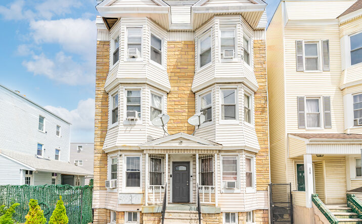 Pictures of Multifamily property located at 237 ASTOR ST, NEWARK, NJ 07114 for sales - image #1