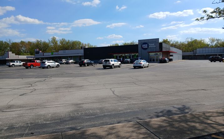 Pictures of Retail property located at 3434 169th Street, Hammond, IN 46323 for sales - image #1