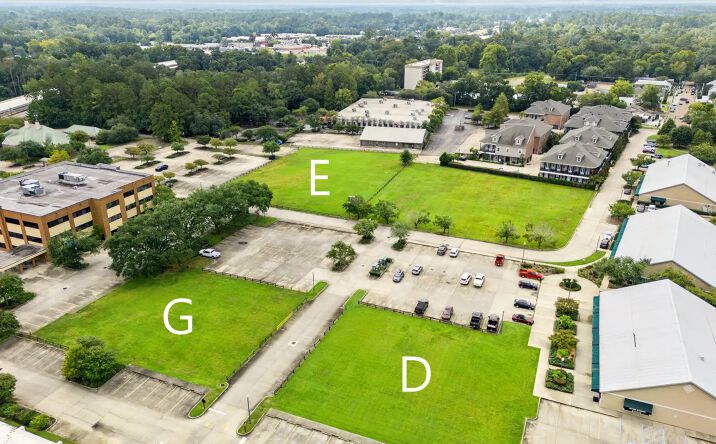 Pictures of Office, Land property located at 5100 VILLAGE WK WALK, COVINGTON, LA 70433 for sales - image #1
