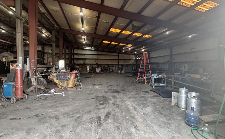 Pictures of Industrial property located at 424 Shelton Road, West Columbia, SC 29170 for sales - image #1