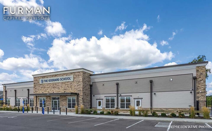 Pictures of Retail, Special Purpose property located at 1240 Newnan Crossing Blvd, Newnan, GA 30265 for sales - image #1