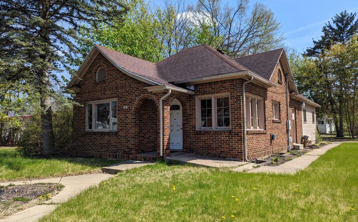 Pictures of Office property located at 143 W Prospect Street, Jackson, MI 49203 for sales - image #1