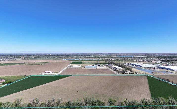 Pictures of Land property located at East State Farm Development Parcel 1, North Platte, NE 69101 for sales - image #1