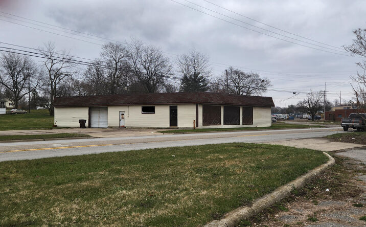 Pictures of Retail, Office property located at 1214 Page Avenue, Jackson, MI 49203 for sales - image #1