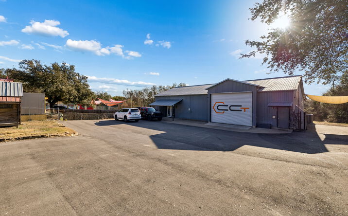 Pictures of Retail, Mixed Use, Land property located at 3213 Ranch to Market Road 620, Austin, TX 78734, 3217 Ranch to Market Road 620, Austin, TX 78734 for sales - image #1