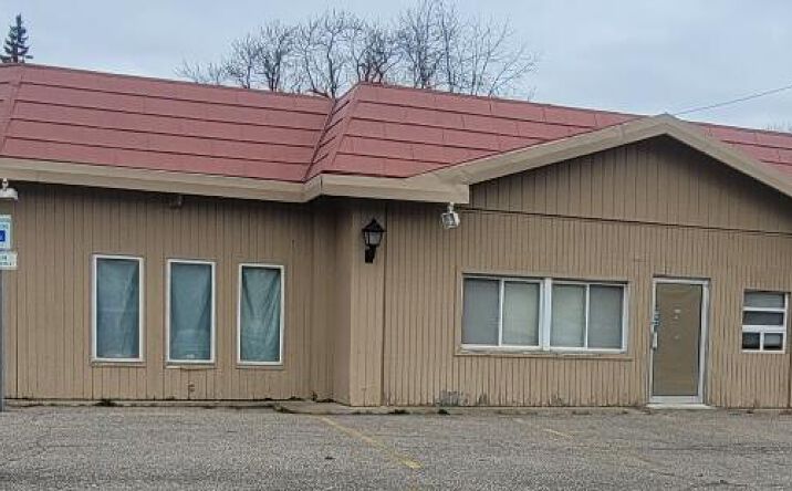 Pictures of Retail, Office property located at 1118 Greenwood Avenue, Jackson, MI 49203 for sales - image #1