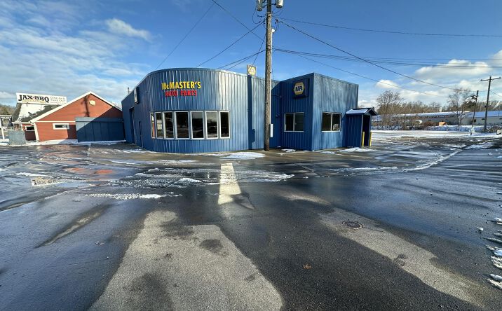 Pictures of Business for Sale, Retail, Office, Industrial property located at 101 Spring Arbor Road, Concord, MI 49237 for sales - image #1