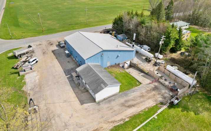 Pictures of Retail, Industrial property located at 19925 12 Mile Road, Big Rapids, MI 49307 for sales - image #1