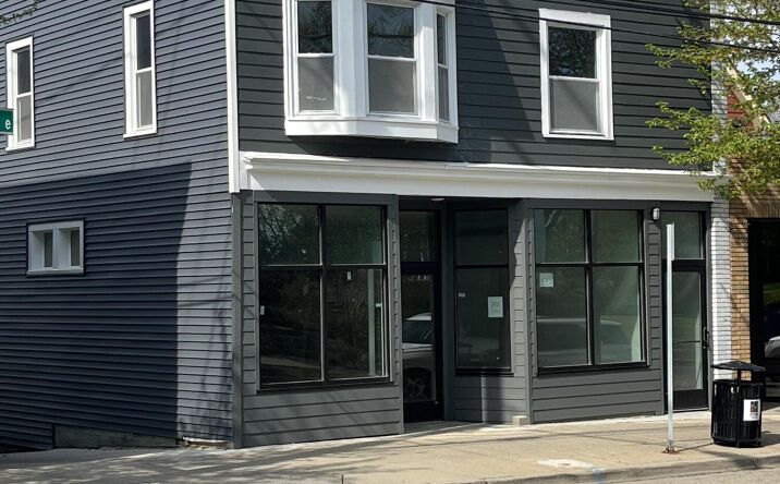 Pictures of Retail property located at 1123 Fulton Street E, Grand Rapids, MI 49503 for sales - image #1