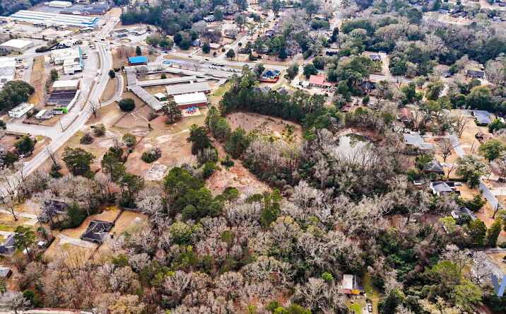 Pictures of Land property located at 3835 Forrest Road, Columbus, GA 31907 for sales - image #1