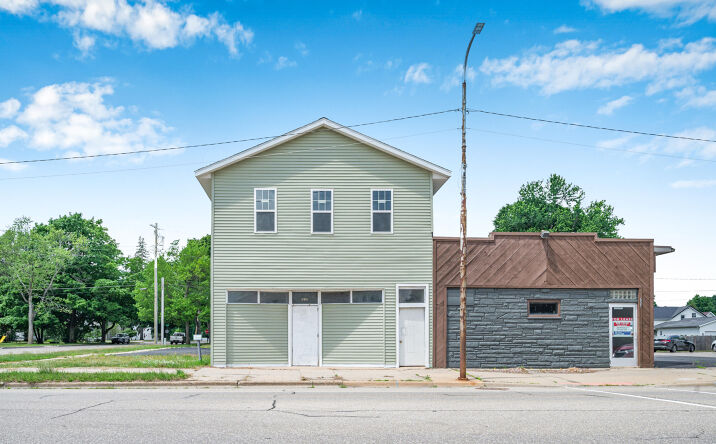 Pictures of Retail, Office property located at 603 N State St, Big Rapids, MI 49307 for sales - image #1