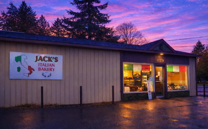 Pictures of Business for Sale, Retail, Office property located at 1129 N State Street, Big Rapids, MI 49307 for sales - image #1