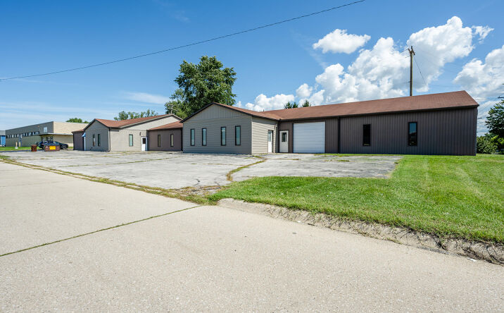Pictures of Industrial, Retail, Office property located at 191 Hawthorne Avenue, St. Joseph, MI 49085 for sales - image #1
