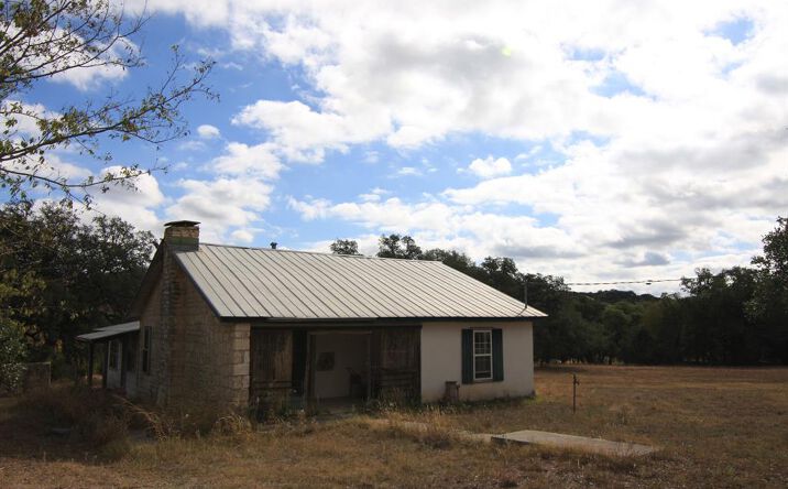 Pictures of Land property located at 8170 N US Hwy 281, Blanco, TX 78606 for sales - image #1
