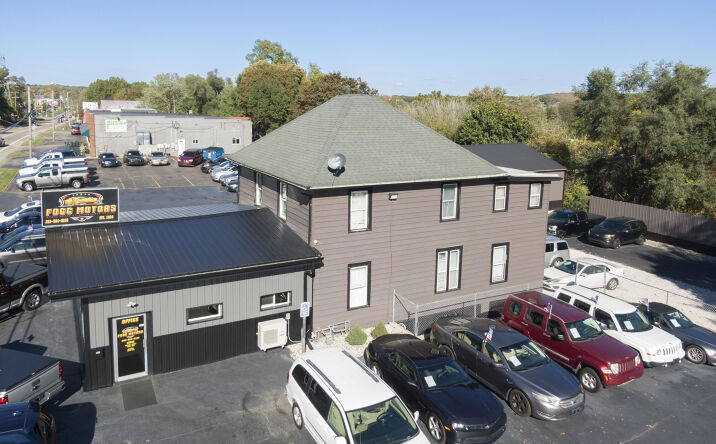 Pictures of Business for Sale, Retail, Office property located at 946 Capital Avenue NE, Battle Creek, MI 49017 for sales - image #1