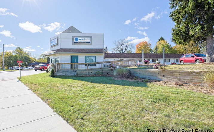 Pictures of Office, Retail, Industrial property located at 4000 Remembrance Road NW, Grand Rapids, MI 49534 for sales - image #1