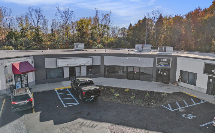 Pictures of Retail, Office, Land property located at 1210 Phoenix Street 3, South Haven, MI 49090 for sales - image #1