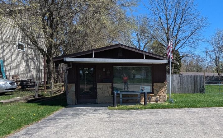 Pictures of Business for Sale, Office property located at 3345 Remembrance Road NW, Grand Rapids, MI 49534 for sales - image #1