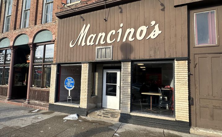 Pictures of Business for Sale, Retail property located at 113 E Michigan Avenue, Marshall, MI 49068 for sales - image #1