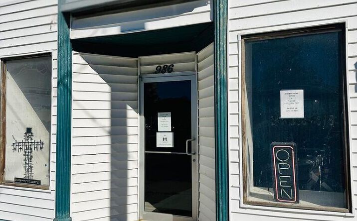 Pictures of Industrial, Office, Retail property located at 986 Pine Street, Muskegon, MI 49442 for sales - image #1